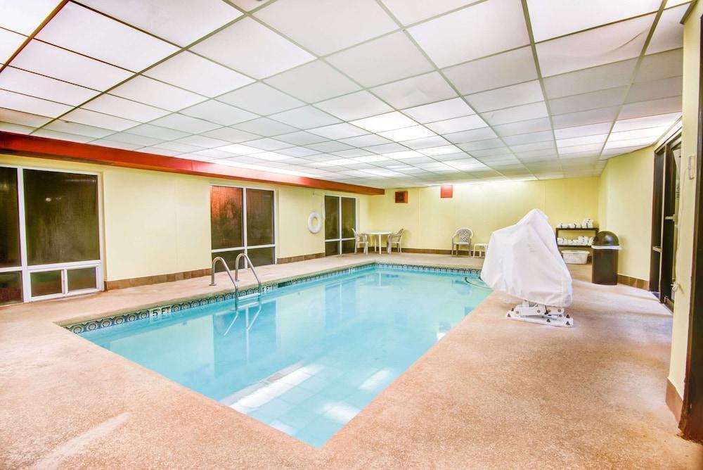 Comfort Inn & Suites Macon North I-75 Экстерьер фото