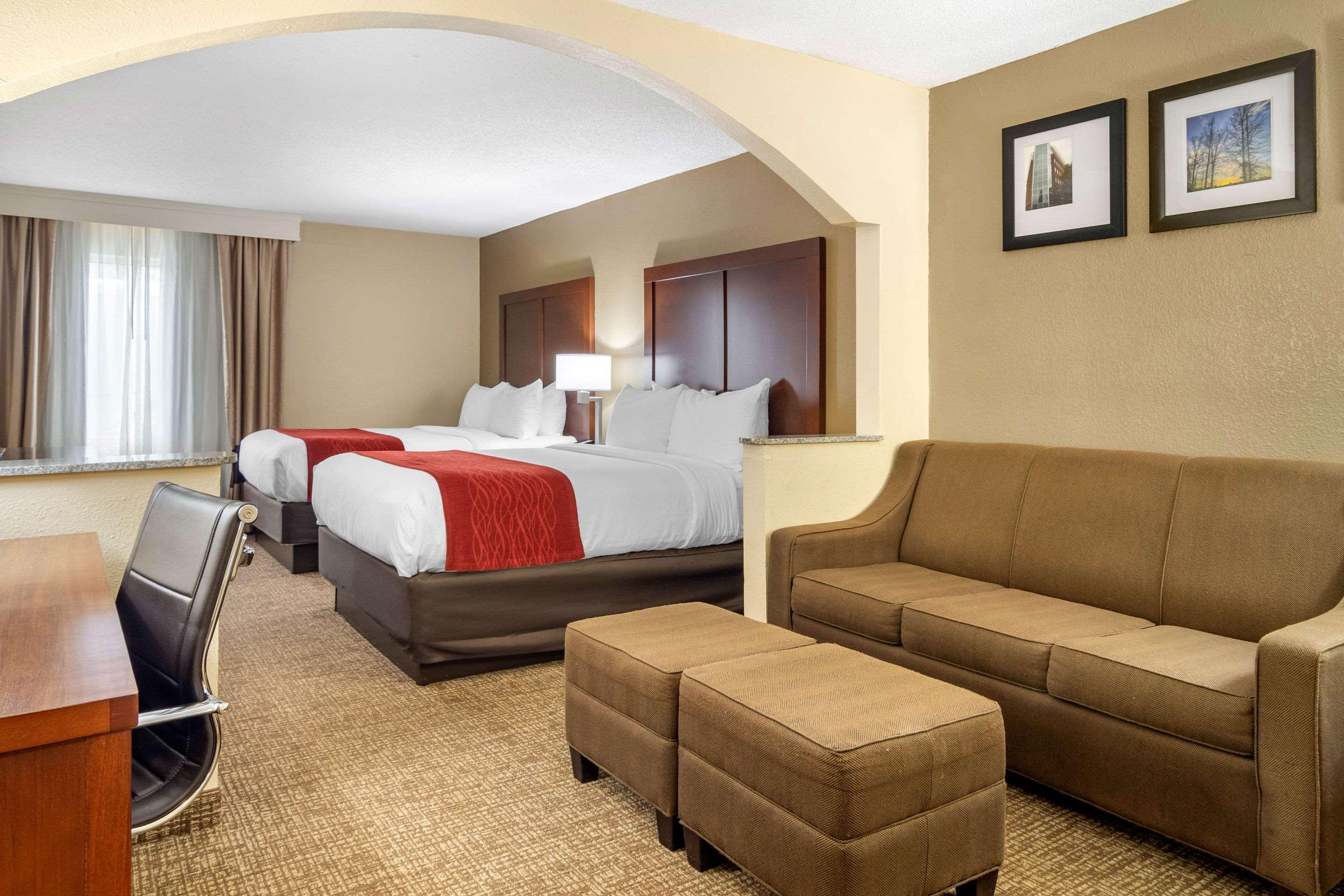 Comfort Inn & Suites Macon North I-75 Экстерьер фото