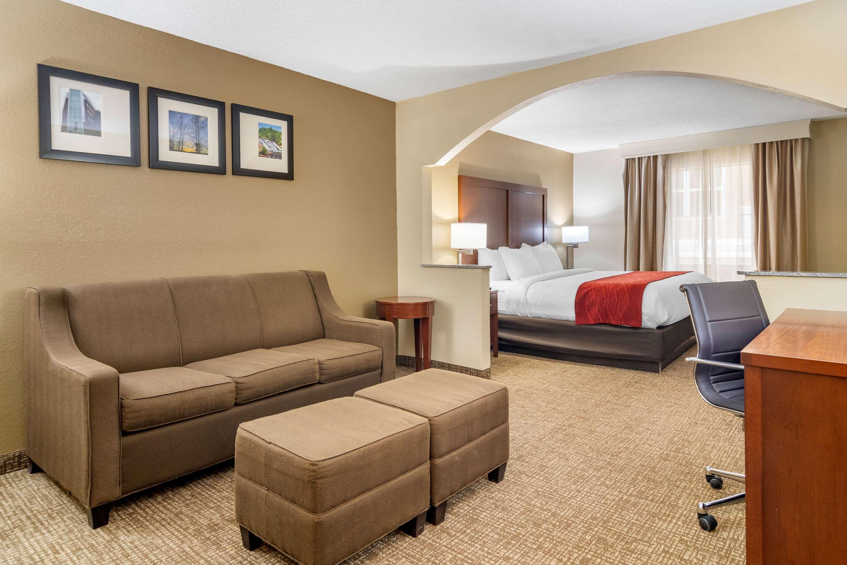 Comfort Inn & Suites Macon North I-75 Экстерьер фото